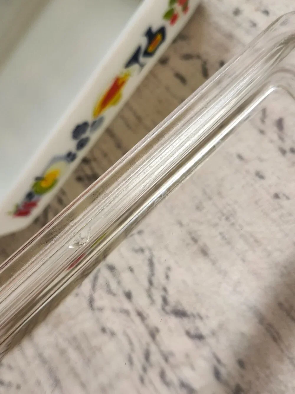 Pyrex JAJ rectangular casserole dishes with lids
